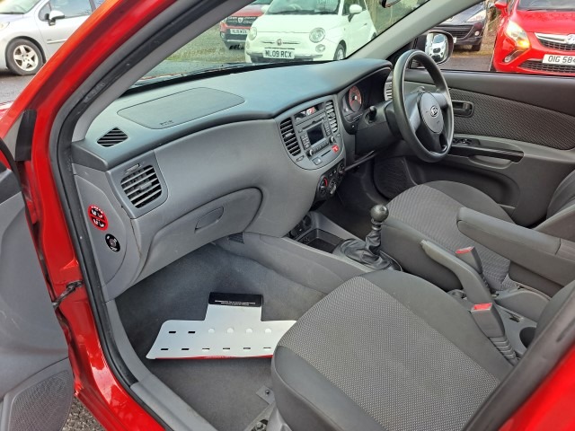 Used Kia Rio 2011 for sale - 77365395: Photo 9