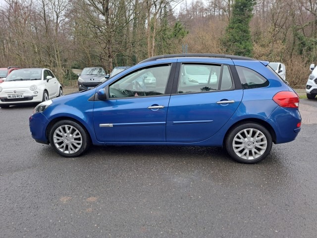 Used Renault Clio 2010 for sale - 77475054: Photo 7