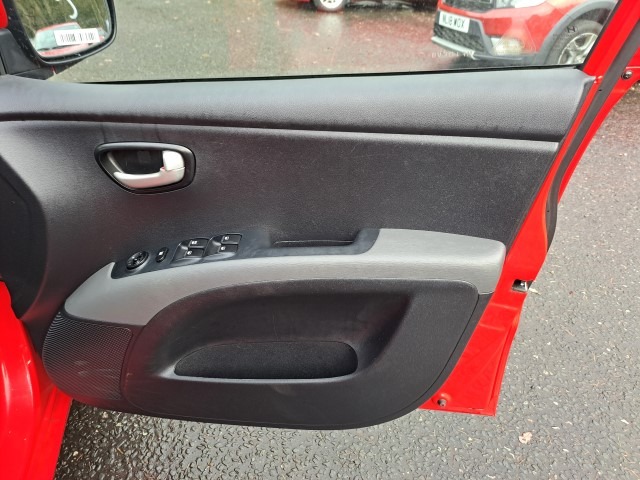 Used Hyundai i10 2010 for sale - 76815164: Photo 18