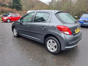 Used Peugeot 207 2010 for sale - 76815644: Photo
