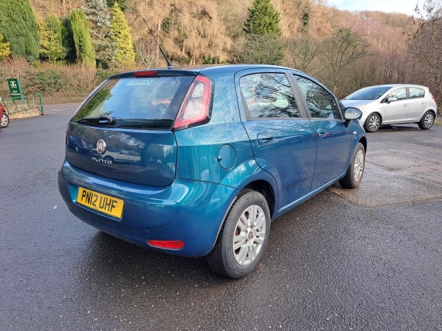 Used Fiat Punto 2012 for sale - 77240354: Photo 4