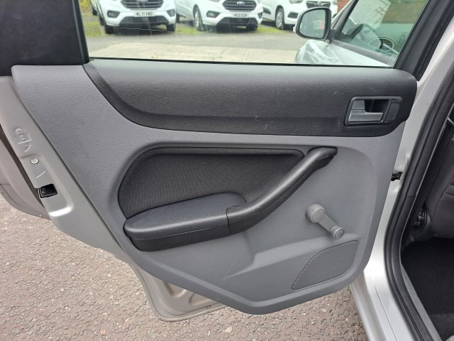 Used Ford Focus 2010 for sale - 76287378: Photo 13