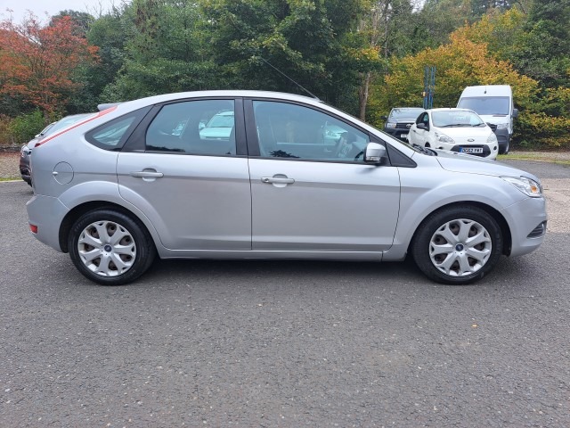 Used Ford Focus 2010 for sale - 76287378: Photo 3
