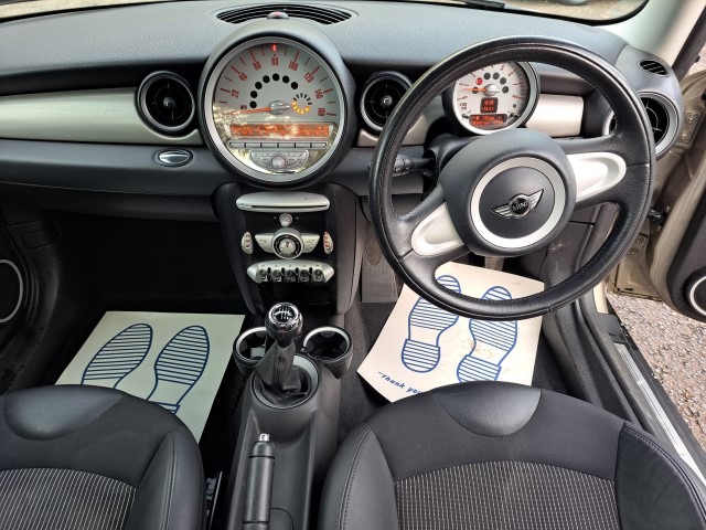 Used MINI Hatch 2010 for sale - 76492340: Photo 13