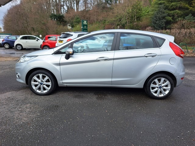 Used Ford Fiesta 2010 for sale - 78014628: Photo 4