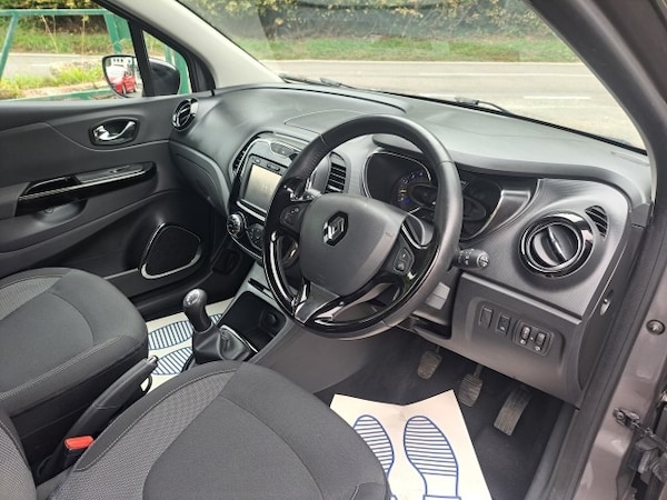 Used Renault Captur 2015 for sale - 76265358: Photo 20