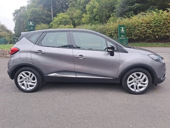 Used Renault Captur 2015 for sale - 76265358: Photo