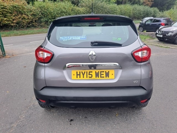 Used Renault Captur 2015 for sale - 76265358: Photo 5