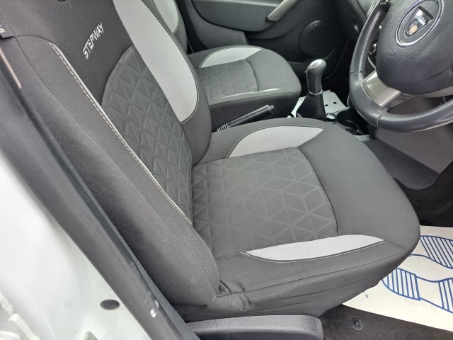 Used Dacia Sandero Stepway 2014 for sale - 76588302: Photo 17