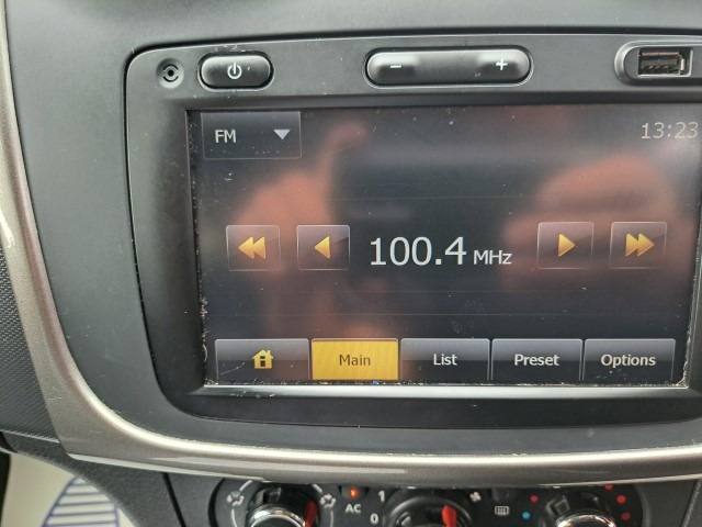 Used Dacia Sandero Stepway 2014 for sale - 76588302: Photo 18