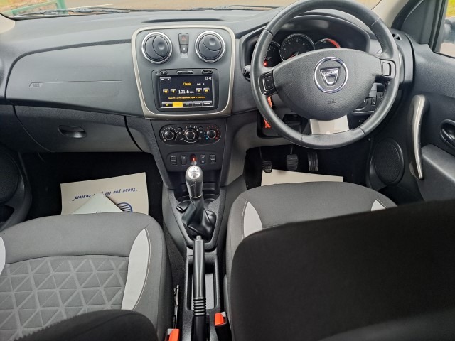 Used Dacia Sandero Stepway 2014 for sale - 76831747: Photo 15