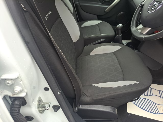 Used Dacia Sandero Stepway 2014 for sale - 76831747: Photo 18