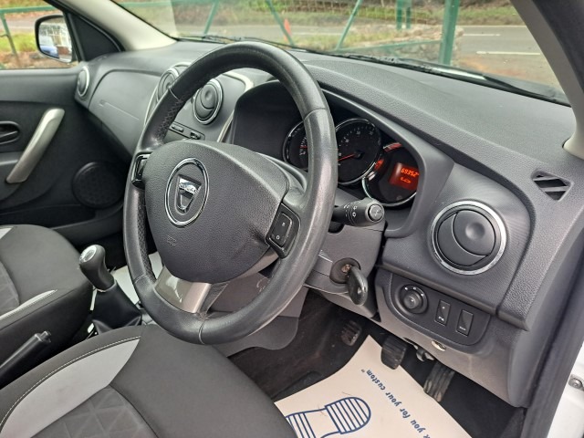 Used Dacia Sandero Stepway 2014 for sale - 76831747: Photo 19