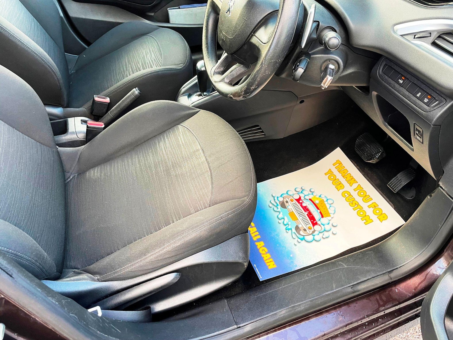 Used Peugeot 208 2013 for sale - 77291755: Photo 25