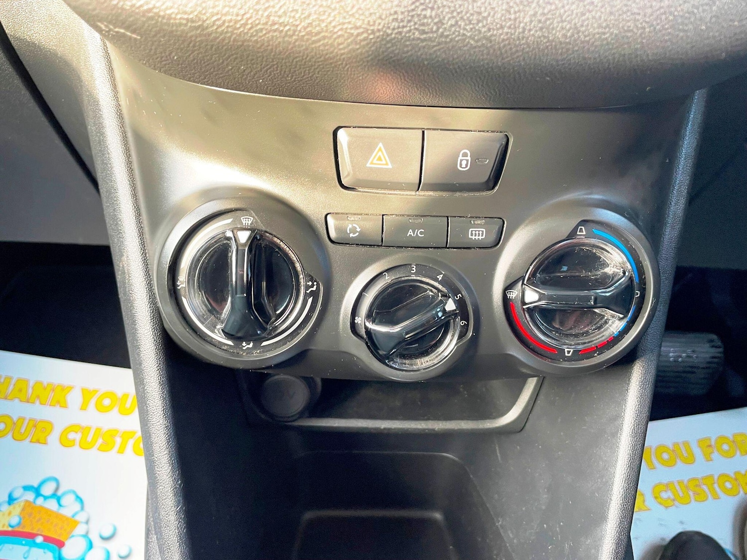 Used Peugeot 208 2013 for sale - 77291755: Photo 40