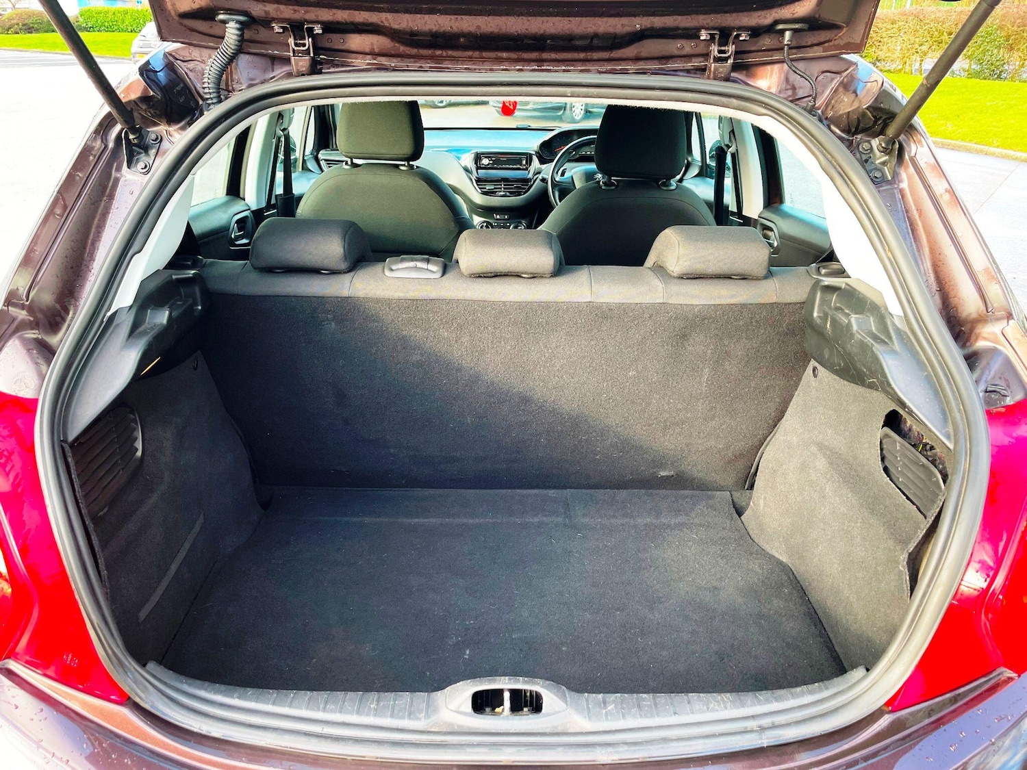 Used Peugeot 208 2013 for sale - 77291755: Photo 45