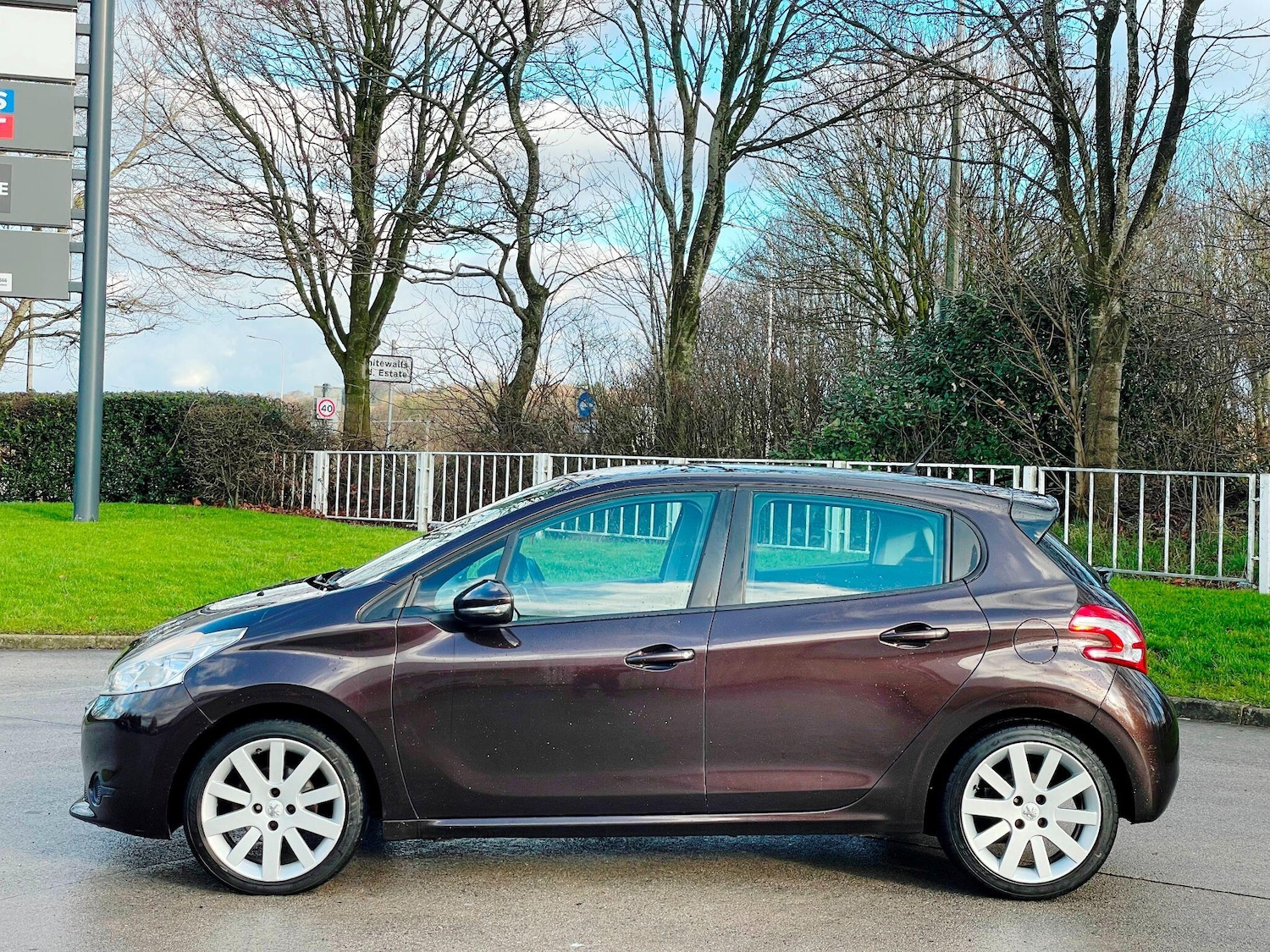 Used Peugeot 208 2013 for sale - 77291755: Photo 5