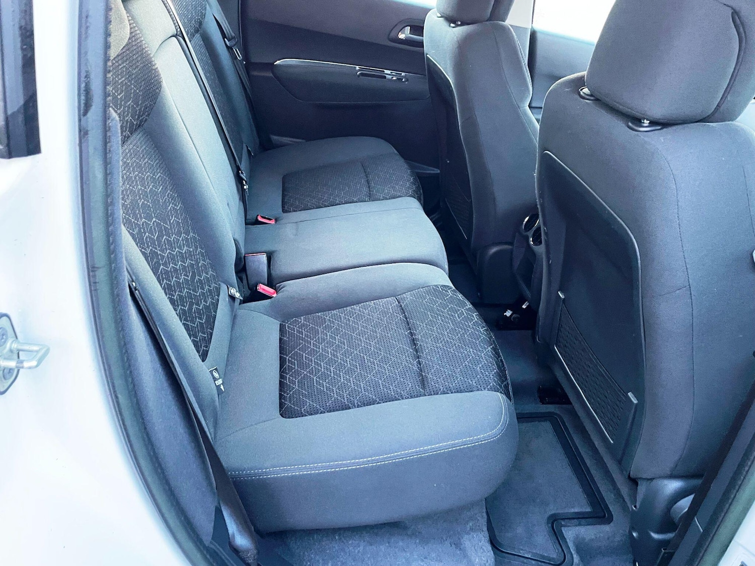 Used Peugeot 3008 for sale - 77237860: Photo 31