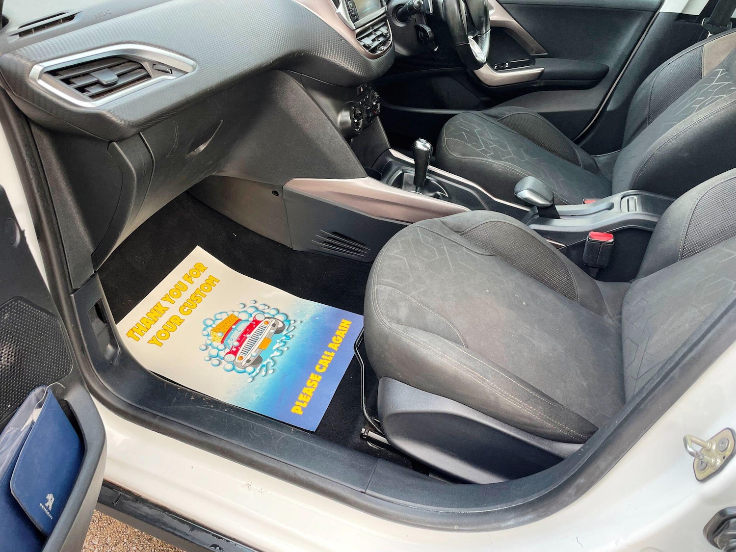 Used Peugeot 2008 2013 for sale - 77440263: Photo 24