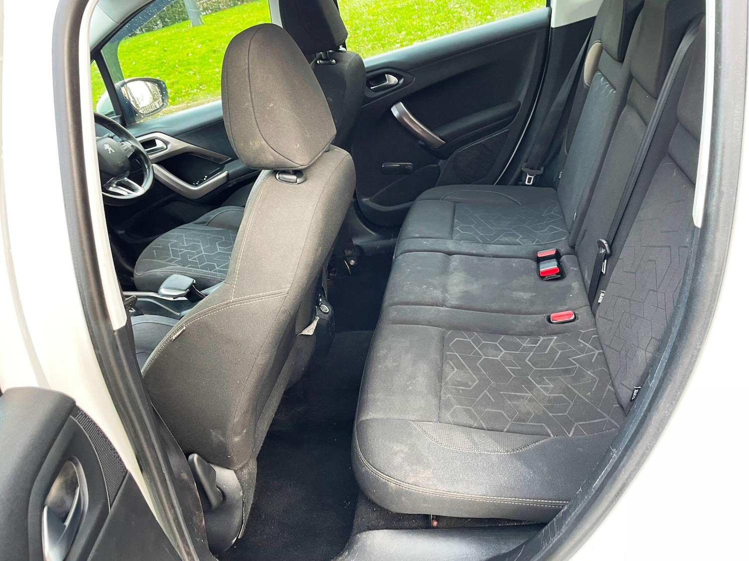 Used Peugeot 2008 2013 for sale - 77440263: Photo 29