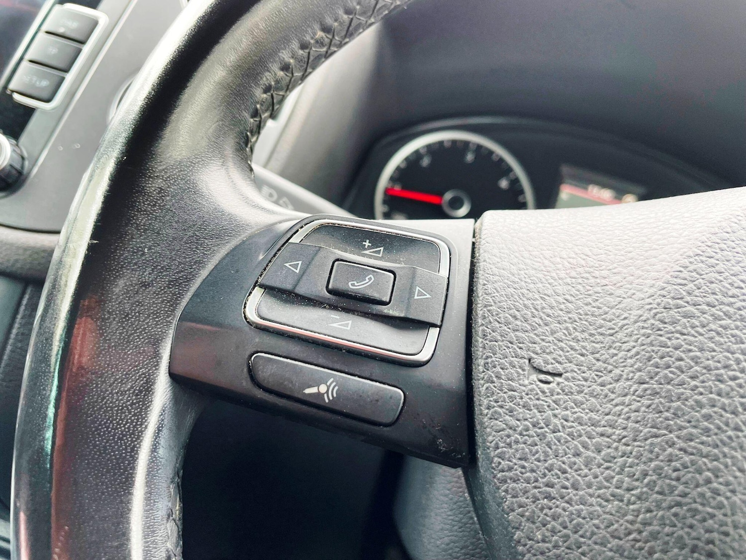 Used Volkswagen Tiguan for sale - 77892920: Photo 35