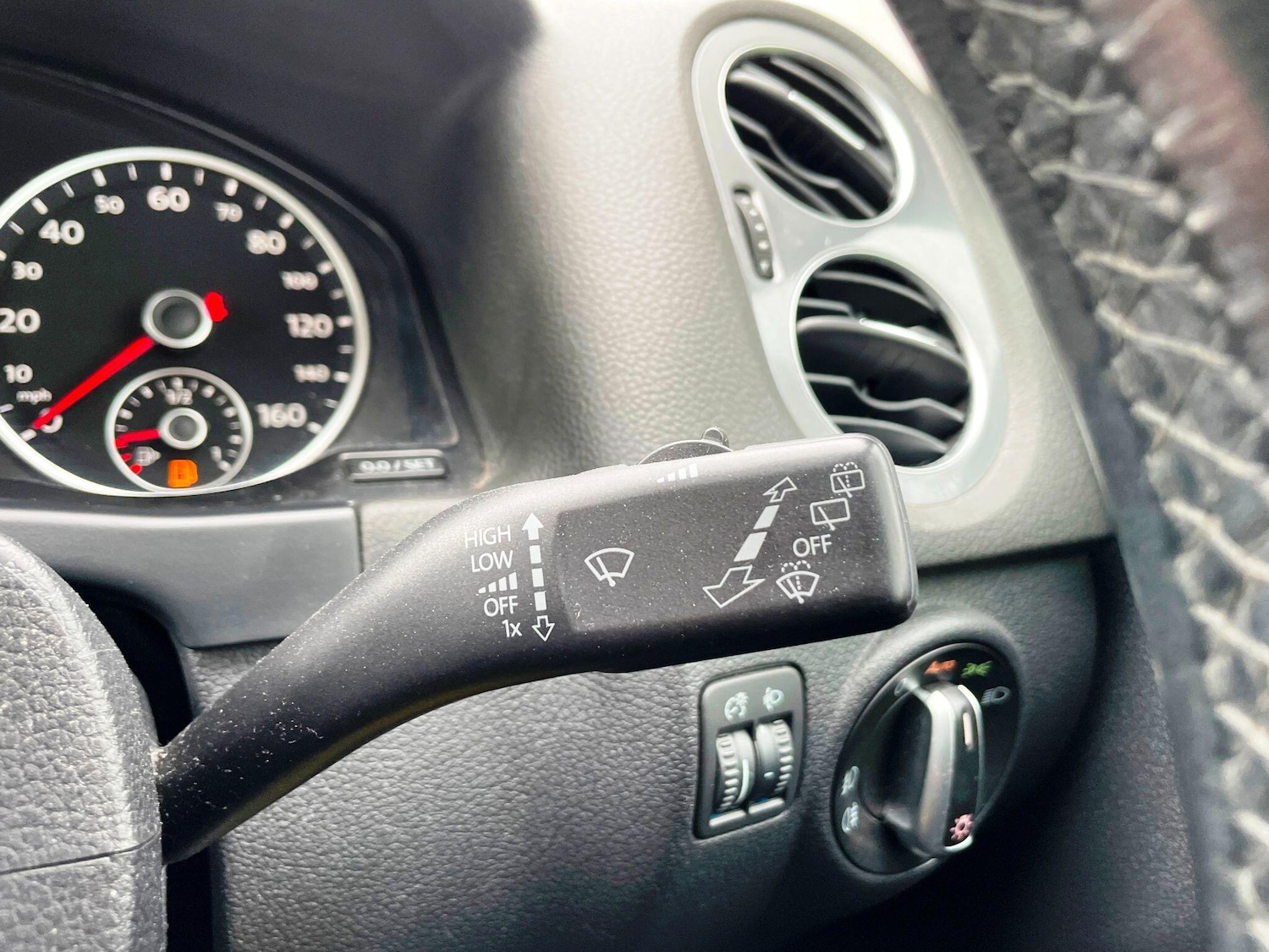 Used Volkswagen Tiguan for sale - 77892920: Photo 38