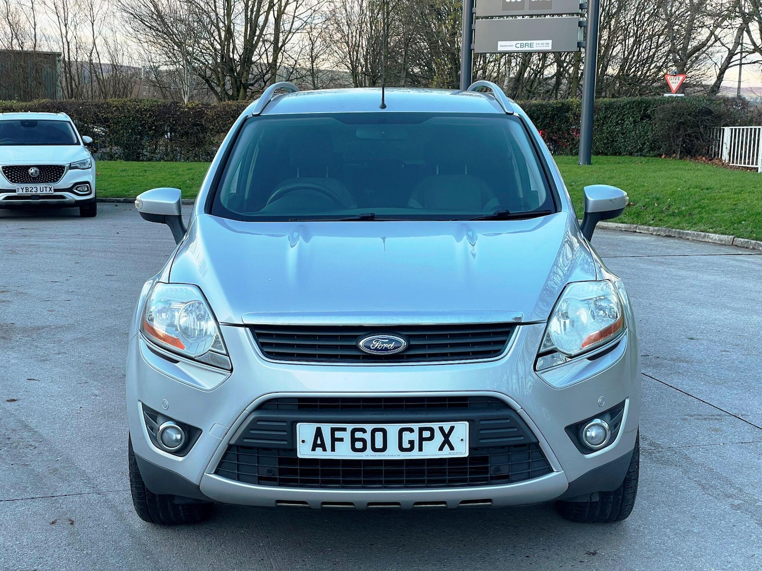 Used Ford Kuga 2010 for sale - 77174733: Photo 2