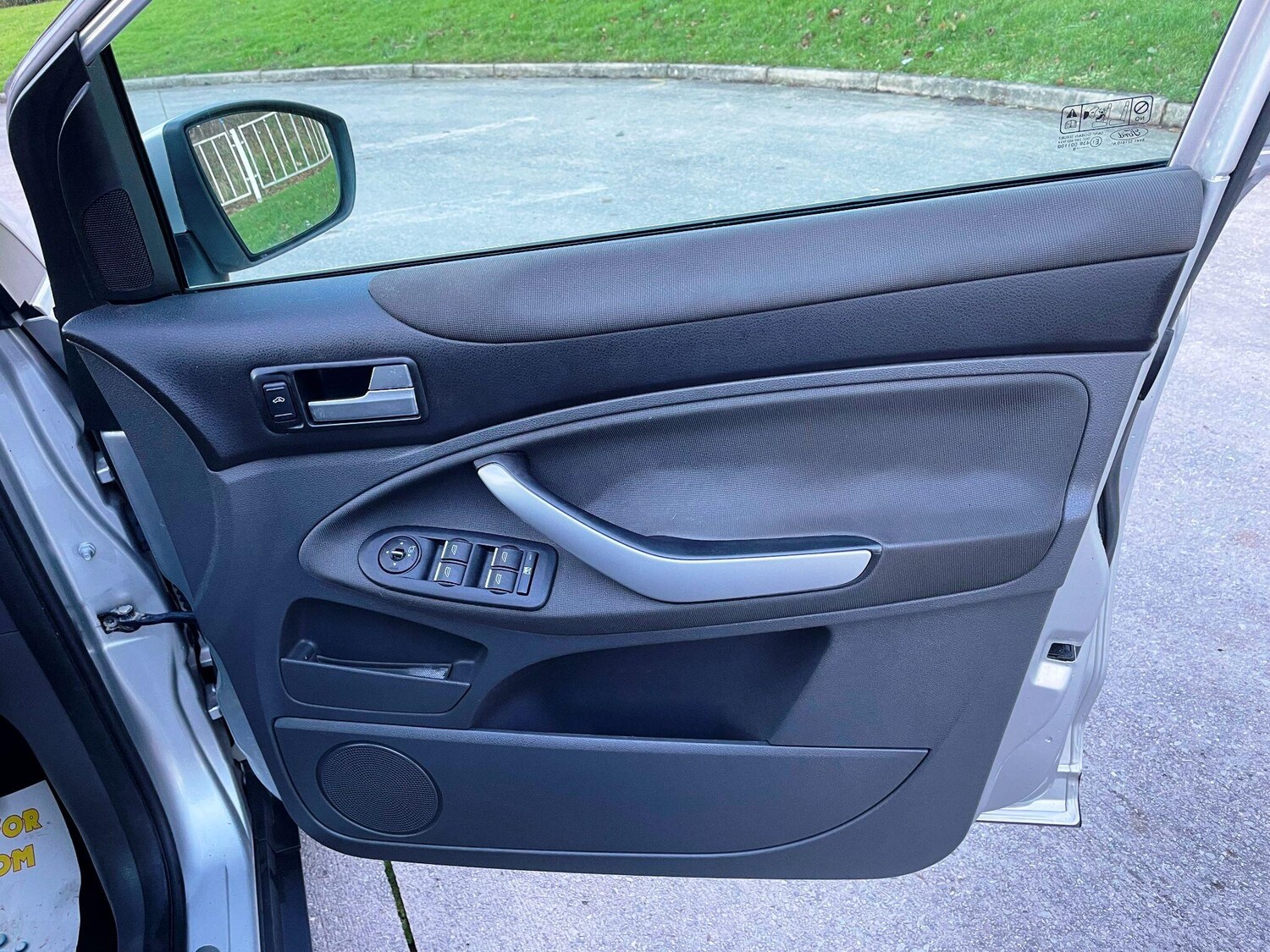 Used Ford Kuga 2010 for sale - 77174733: Photo 23