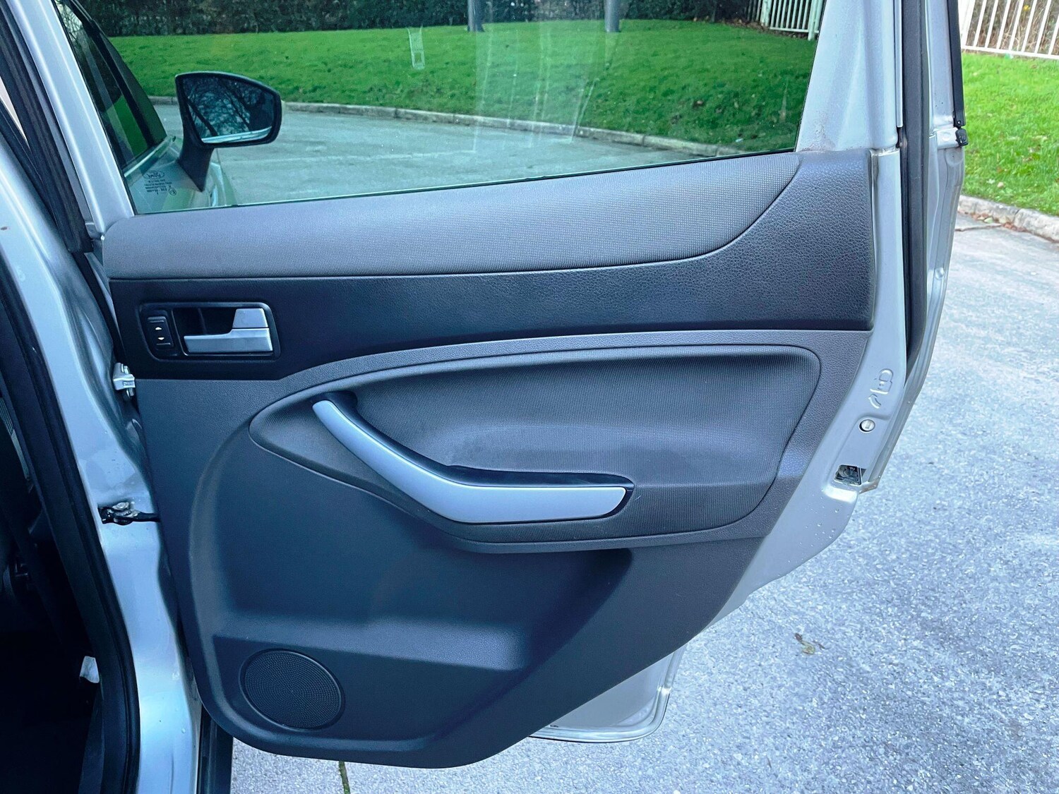 Used Ford Kuga 2010 for sale - 77174733: Photo 25