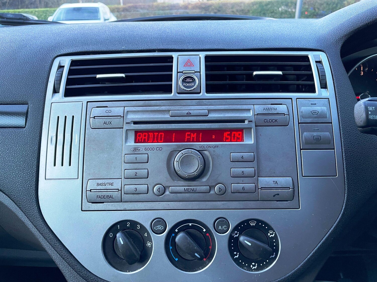 Used Ford Kuga 2010 for sale - 77174733: Photo 32