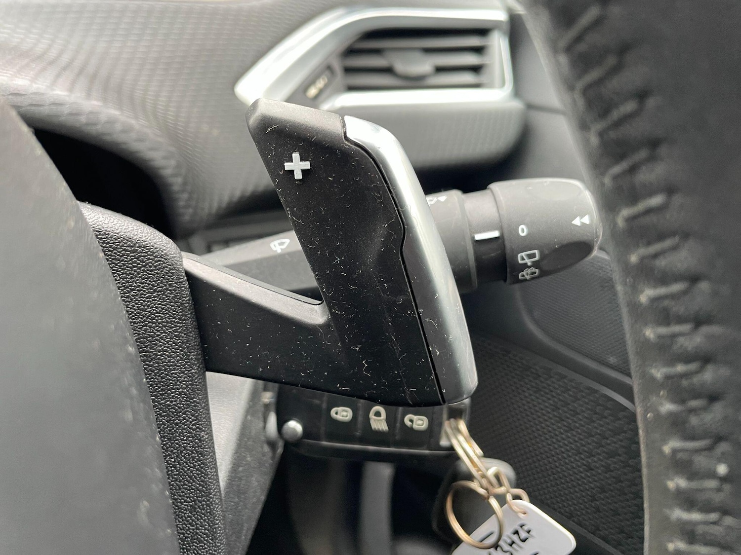 Used Peugeot 2008 for sale - 77808374: Photo 23