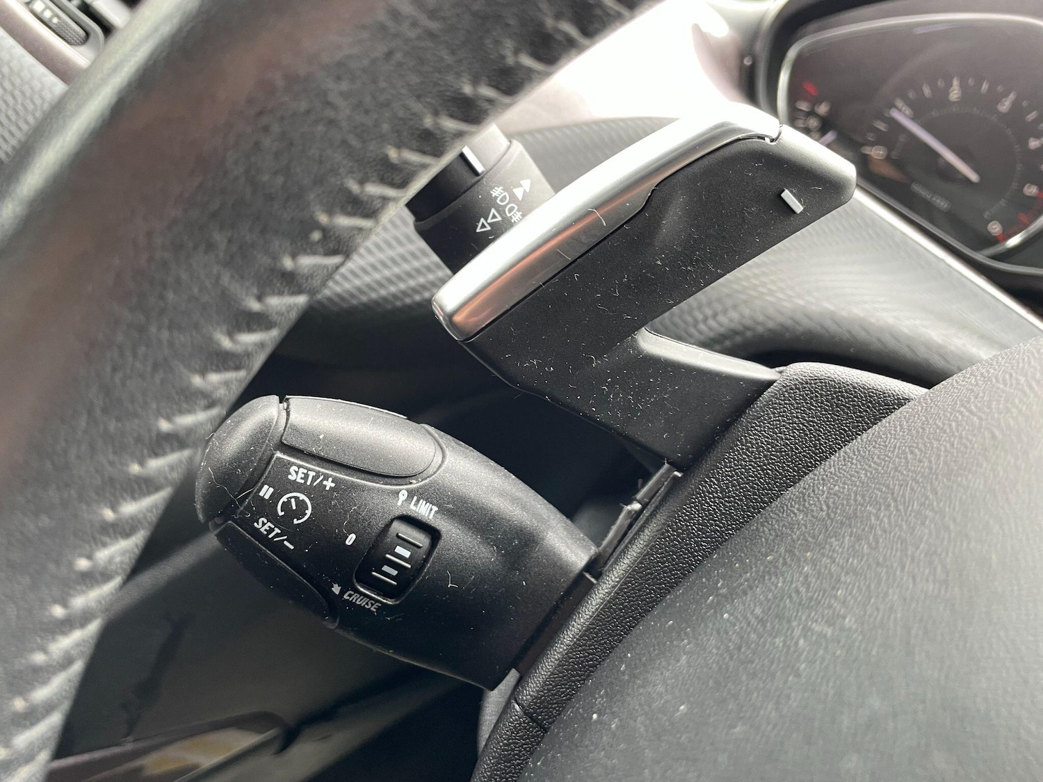 Used Peugeot 2008 for sale - 77808374: Photo 24