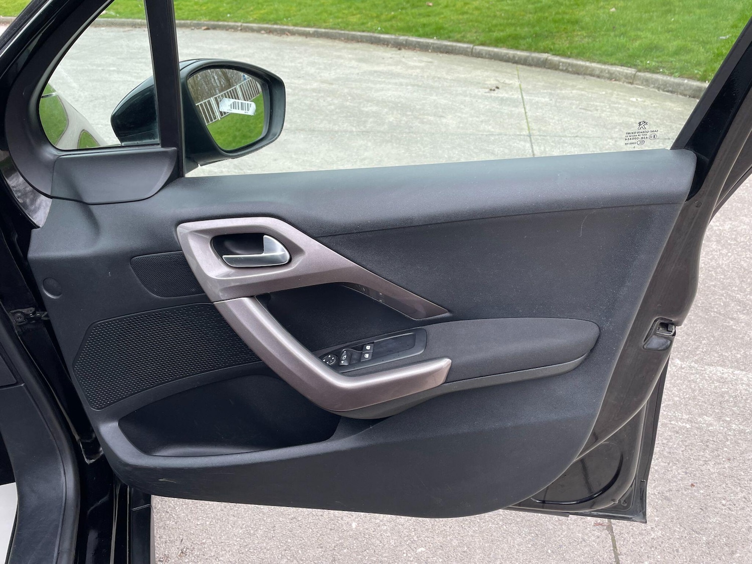 Used Peugeot 2008 for sale - 77808374: Photo 26