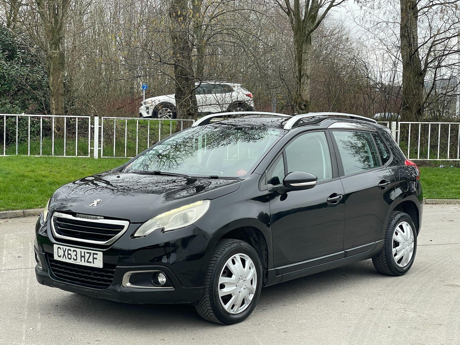 Used Peugeot 2008 for sale - 77808374: Photo 3