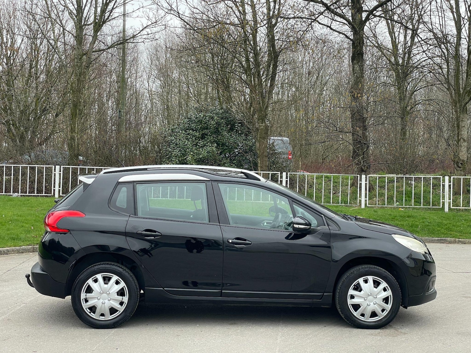 Used Peugeot 2008 for sale - 77808374: Photo 8