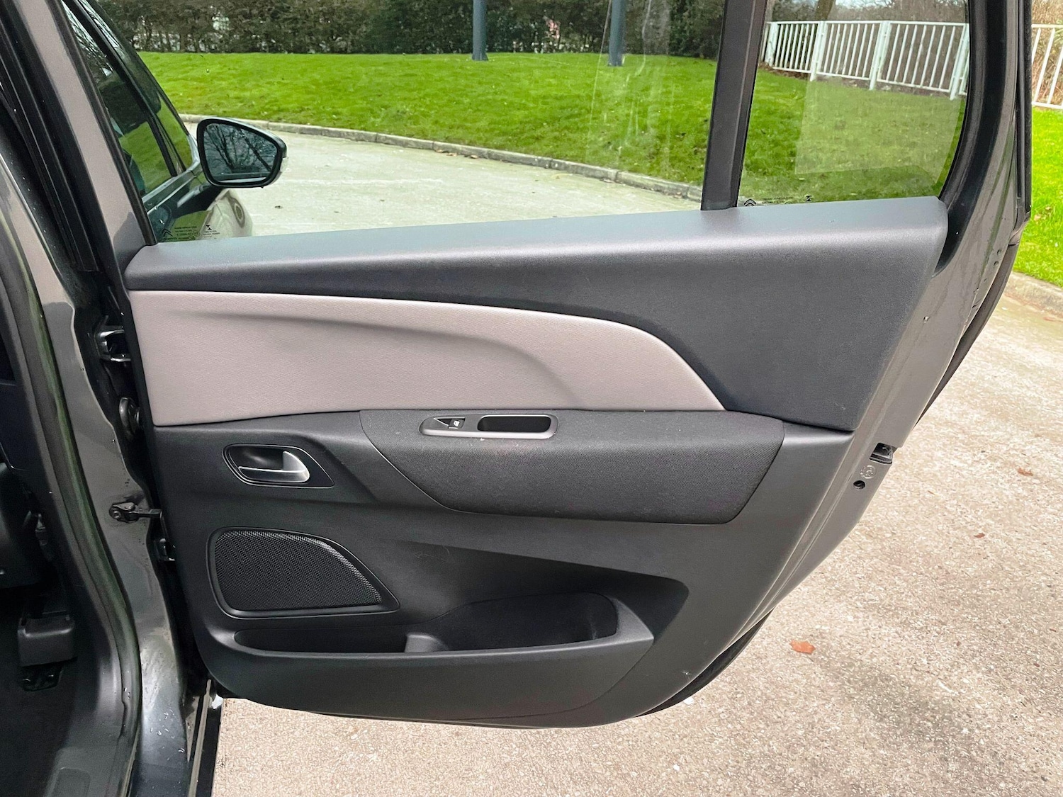 Used Citroen C4 Grand Picasso for sale - 77174837: Photo 30