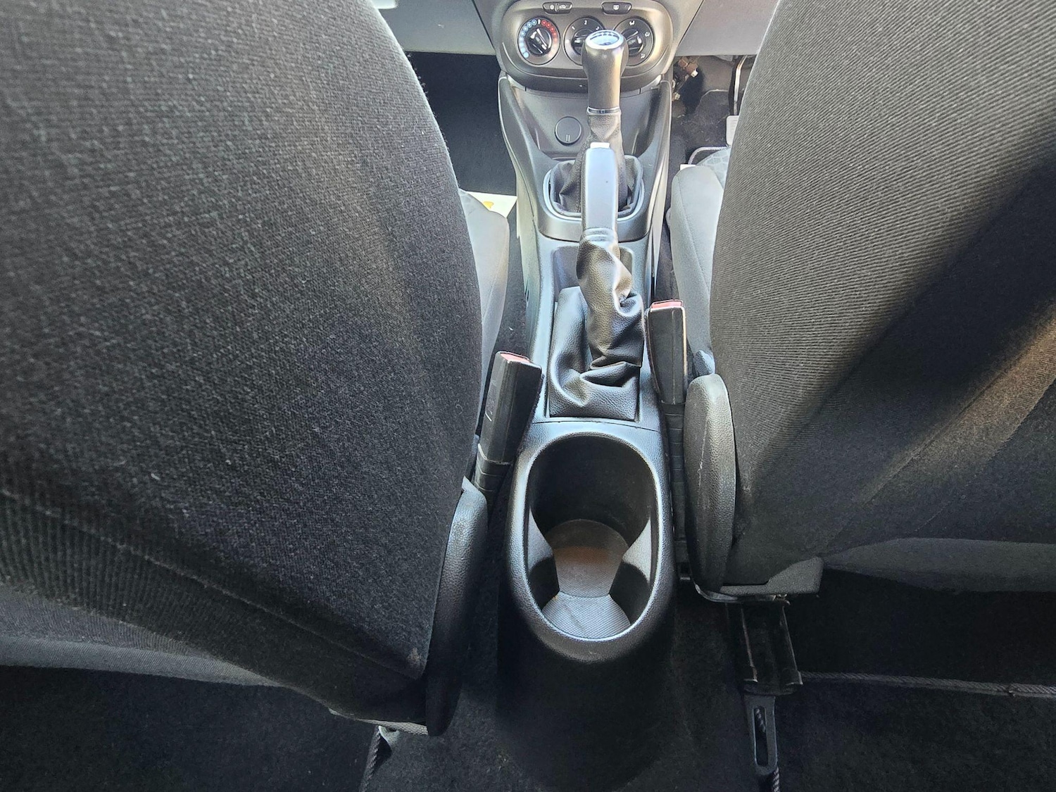 Used Vauxhall Corsa 2015 for sale - 77174731: Photo 35