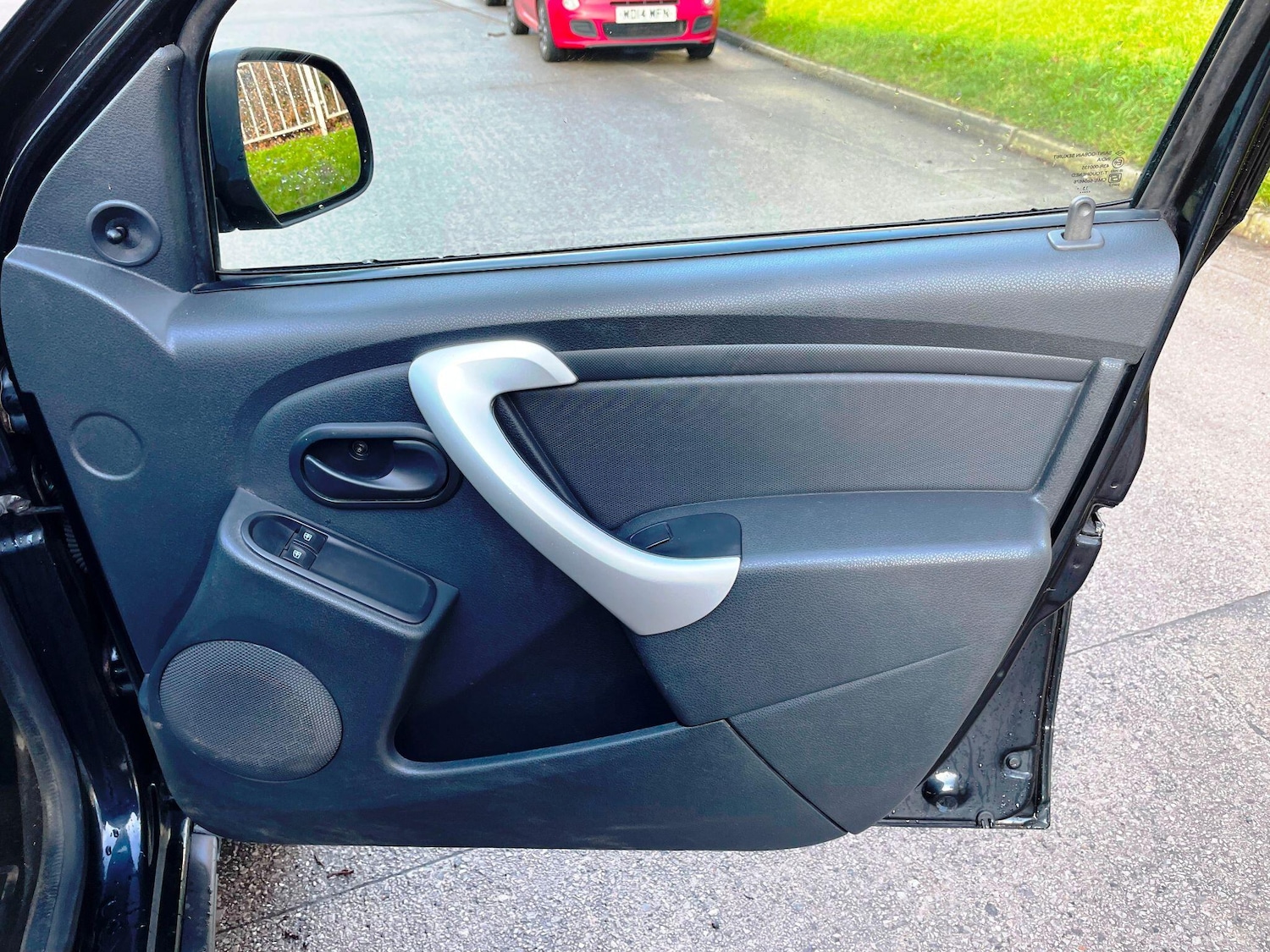 Used Dacia Duster 2014 for sale - 77242335: Photo 19