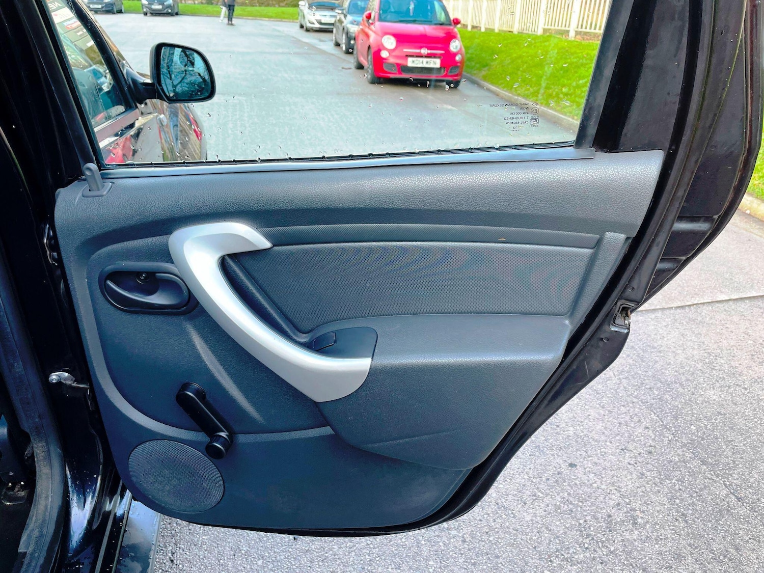 Used Dacia Duster 2014 for sale - 77242335: Photo 21