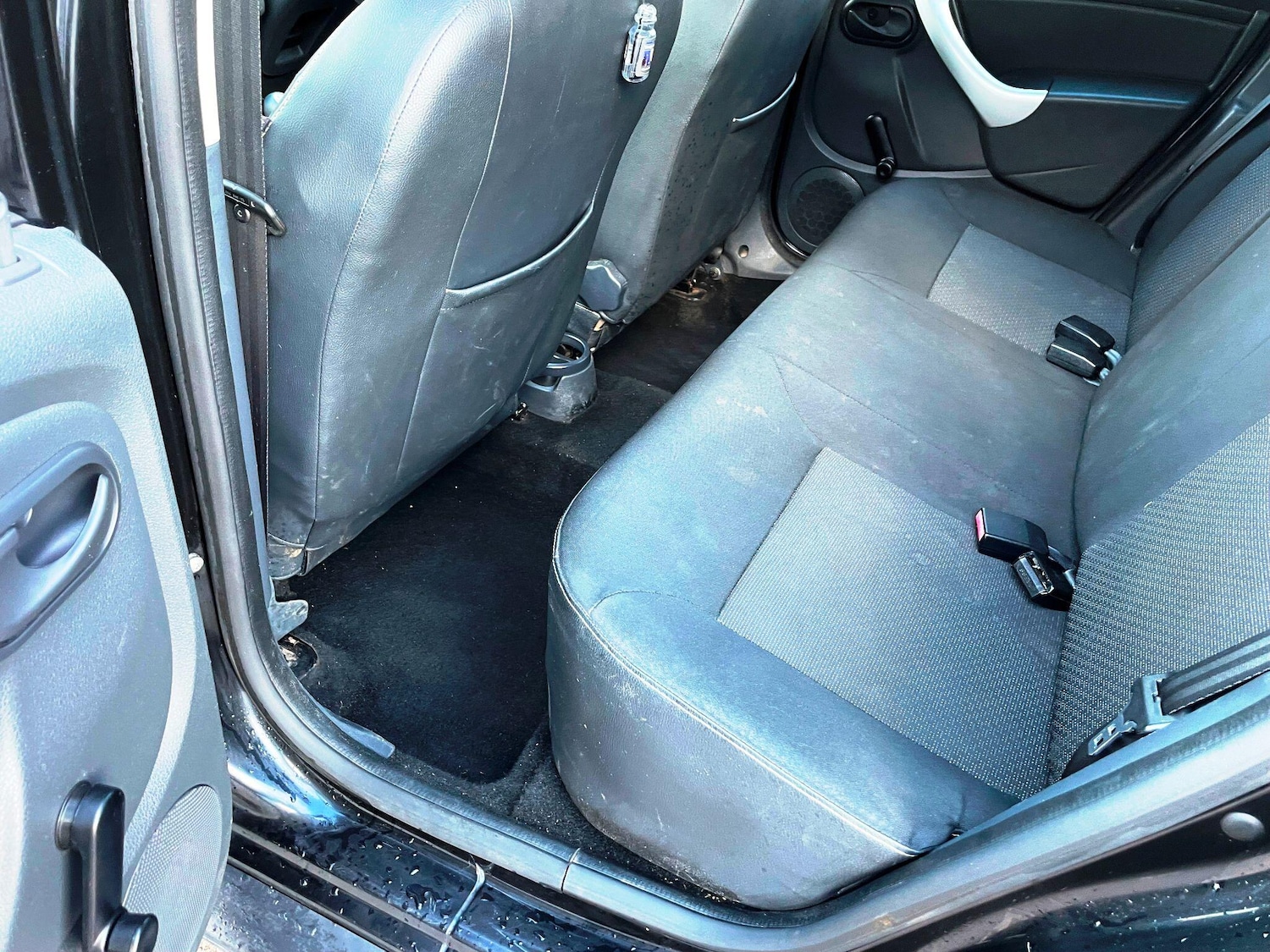 Used Dacia Duster 2014 for sale - 77242335: Photo 27