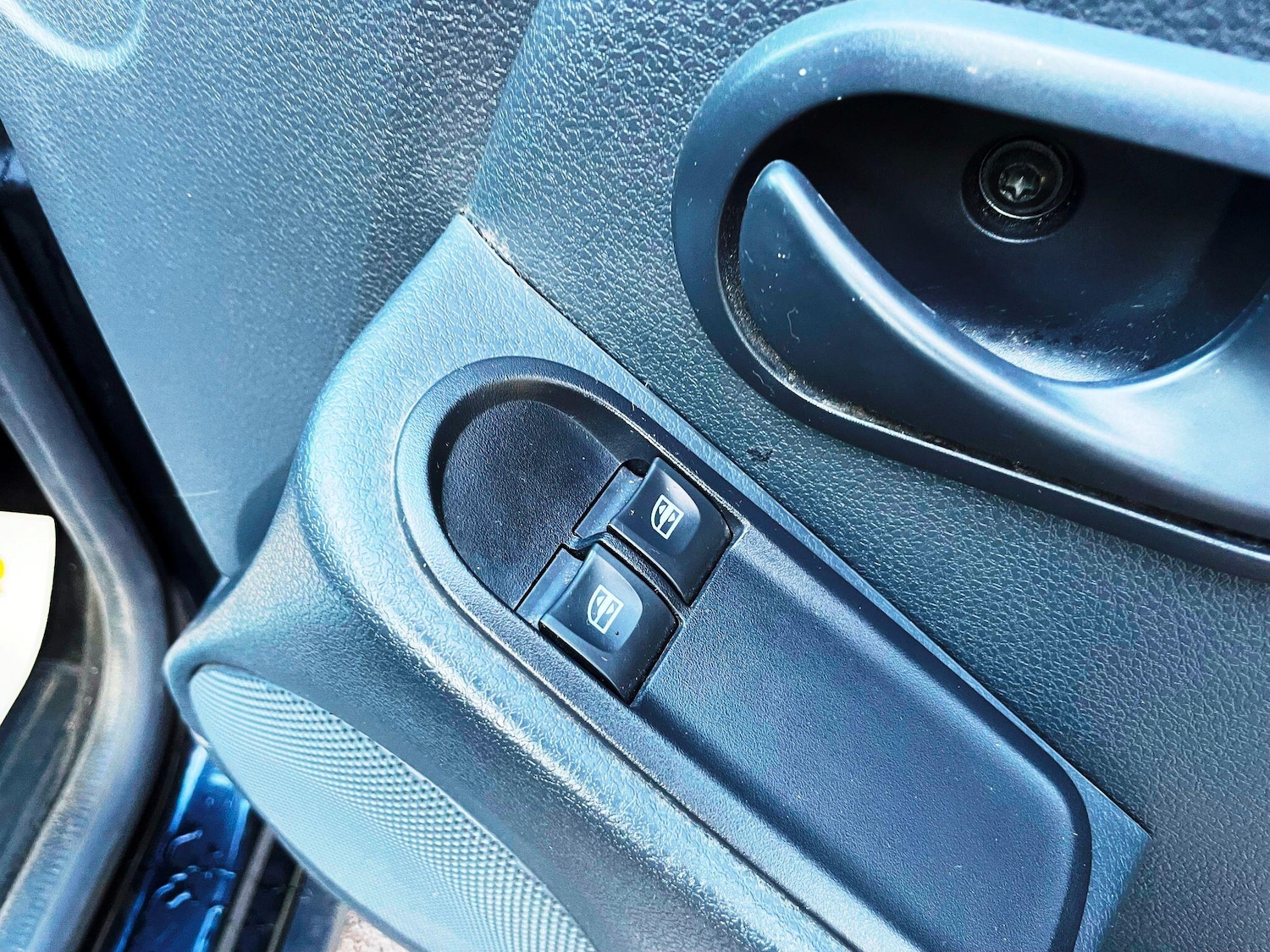 Used Dacia Duster 2014 for sale - 77242335: Photo 30