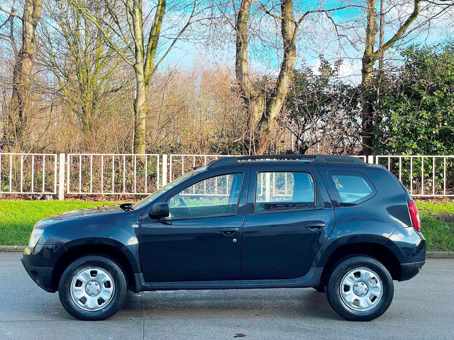 Used Dacia Duster 2014 for sale - 77242335: Photo 4