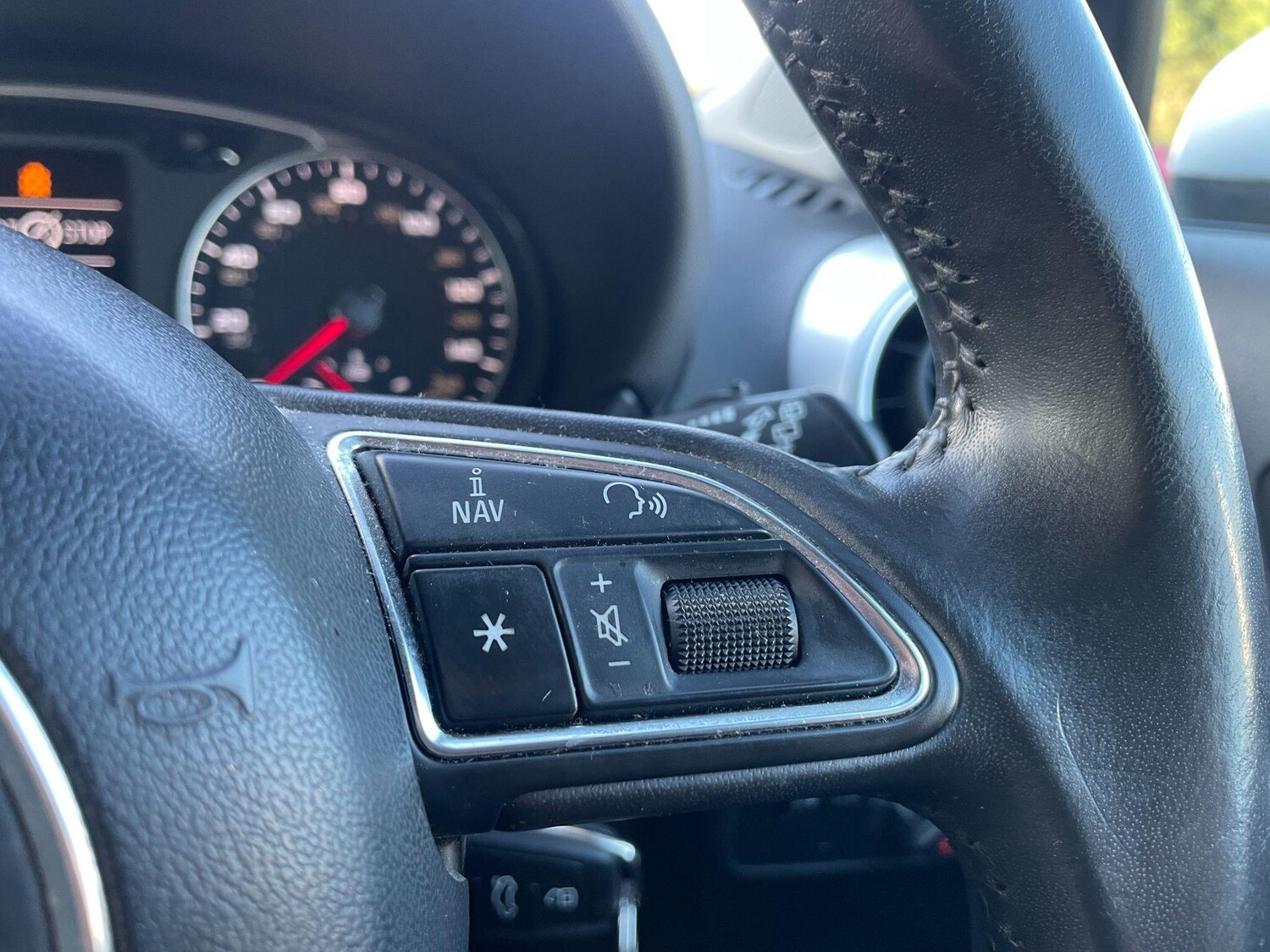 Used Audi A1 for sale - 77174692: Photo 21