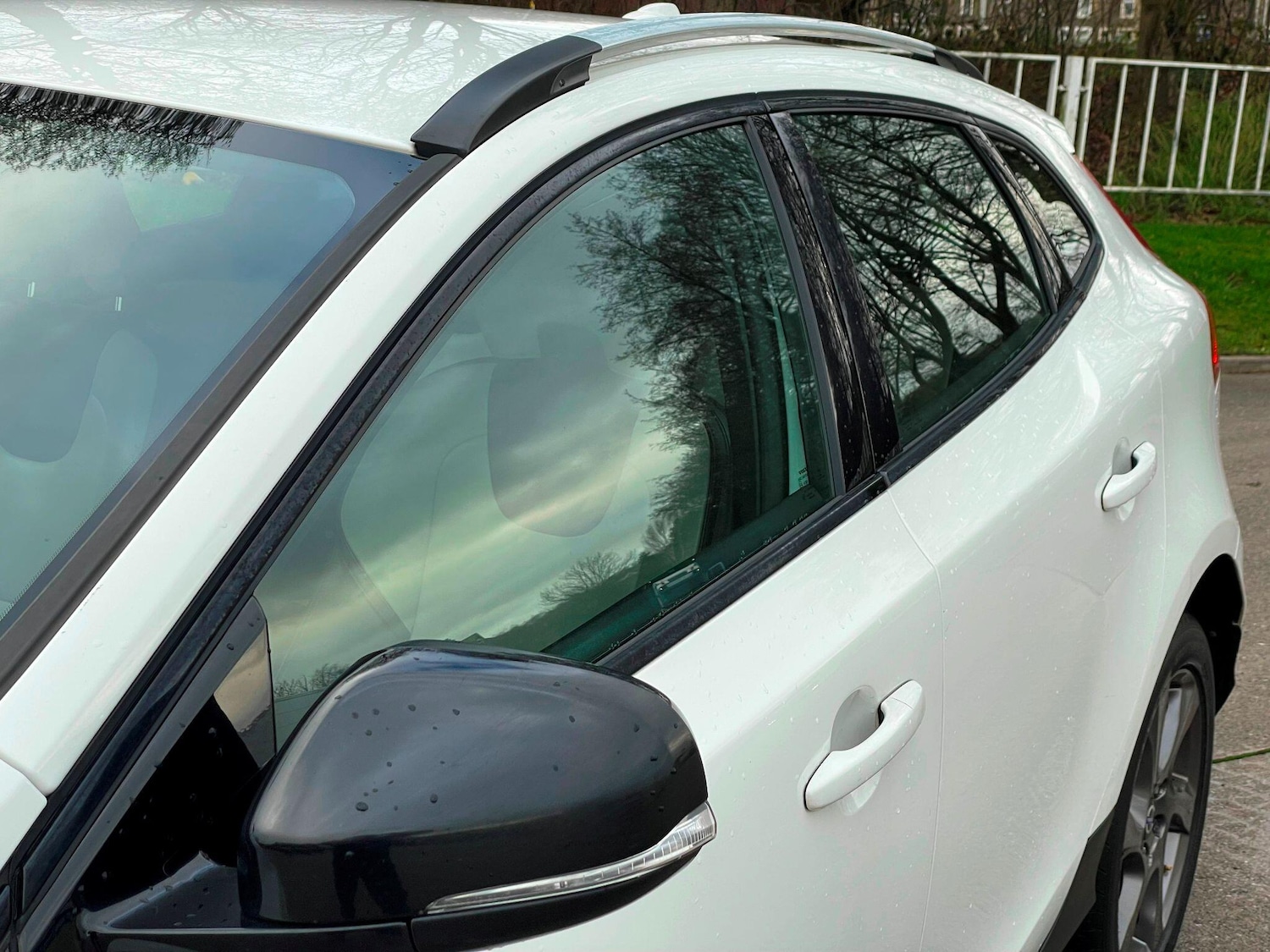 Used Volvo V40 2014 for sale - 77174746: Photo 12