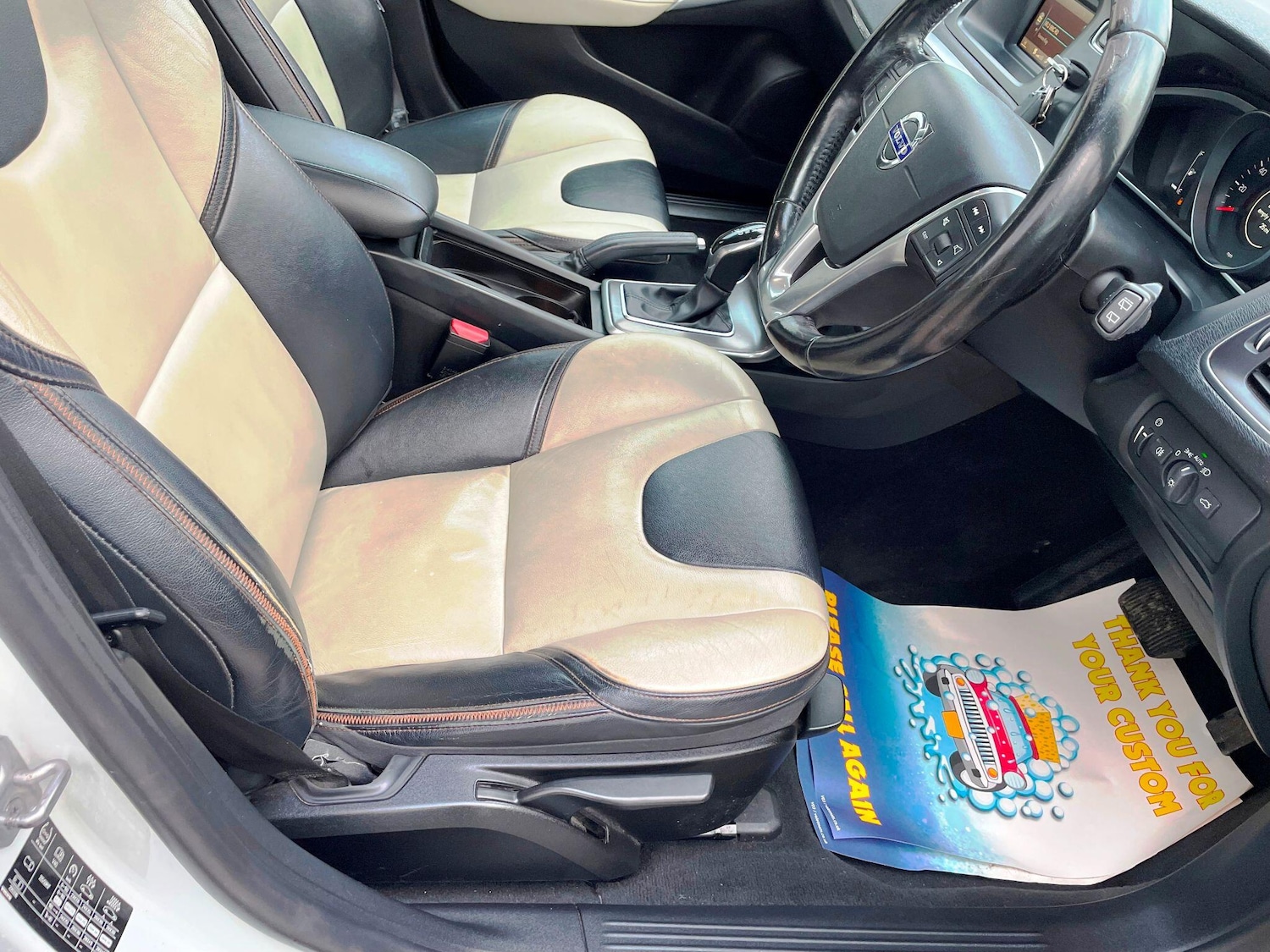 Used Volvo V40 2014 for sale - 77174746: Photo 24