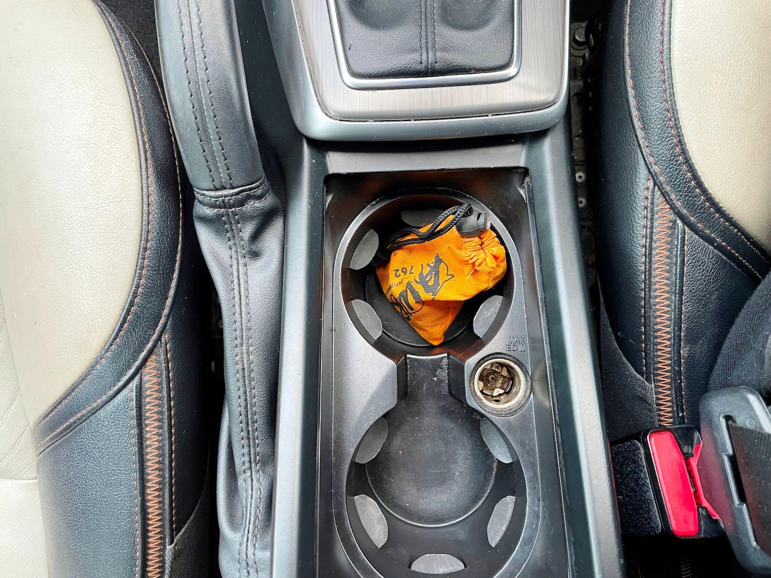 Used Volvo V40 2014 for sale - 77174746: Photo 41