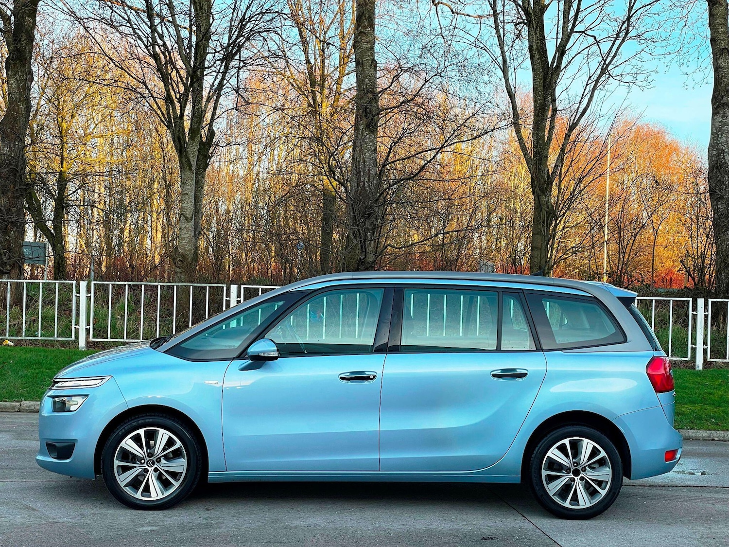 Used Citroen C4 Grand Picasso 2015 for sale - 77237647: Photo 6