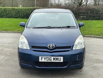 Used Toyota Corolla Verso 2006 for sale - 77174765: Photo