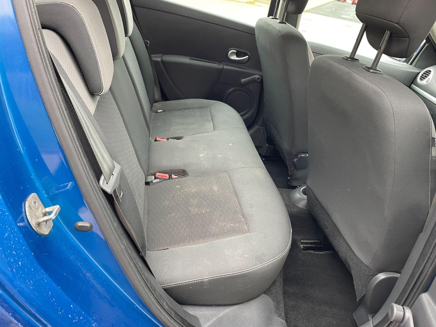 Used Renault Clio 2010 for sale - 77793817: Photo 17