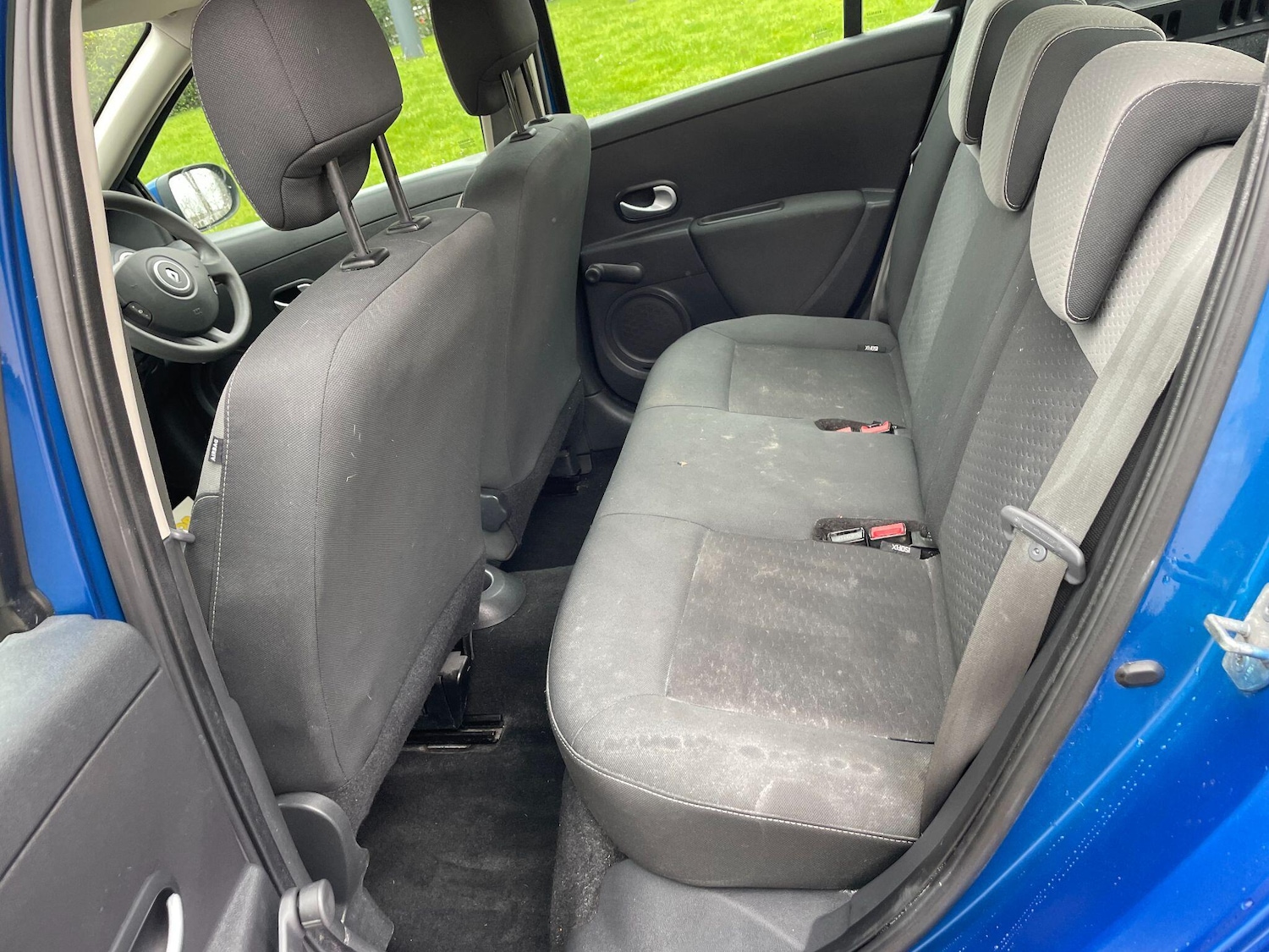 Used Renault Clio 2010 for sale - 77793817: Photo 19